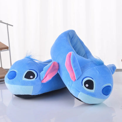 Cálidas pantuflas de felpa  Disney Stitch para el hogar, antideslizantes.