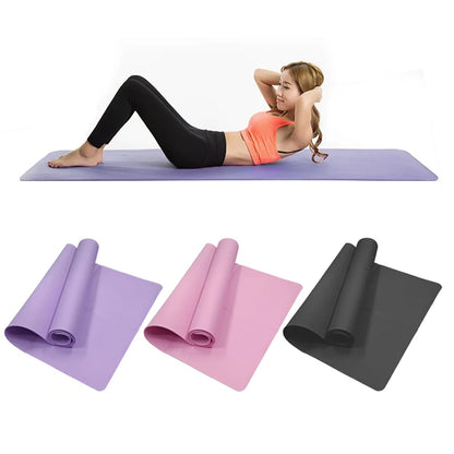 Tappetino sportivo realizzato in materiale EVA antiscivolo di 4 mm di spessore, ideale per esercizi di Yoga e Pilates.