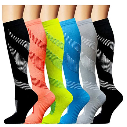 Calcetines de compresión deportivos ideales para entrenamientos como Rugby, Fútbol, Voleibol, etc.