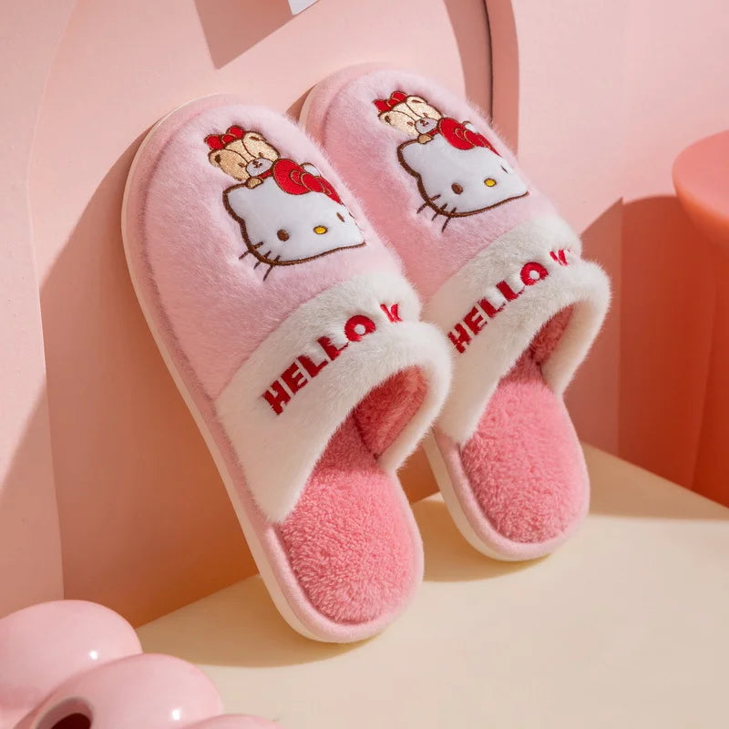 Ciabatte Peluque, My Melody, Hello Kitty, Kuromi, per un inverno caldo e antiscivolo. Numeri da 36 a 41