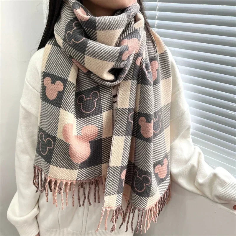 Disney Mickey Mouse cartoon warm flannel scarf.
 Perfect for a warm gift idea.