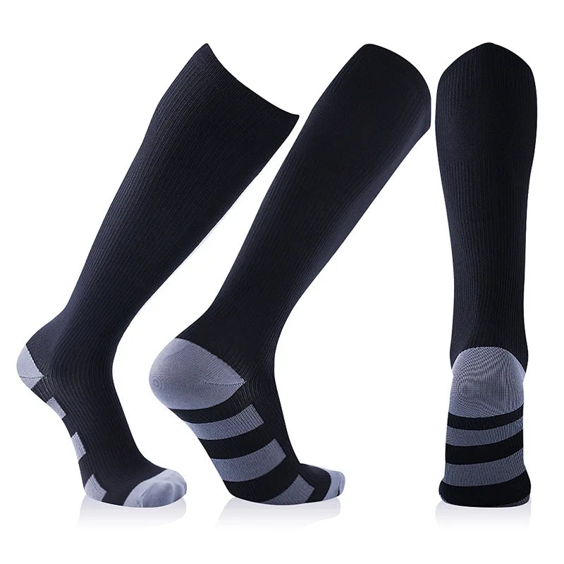 Calcetines de compresión deportivos ideales para entrenamientos como Rugby, Fútbol, Voleibol, etc.