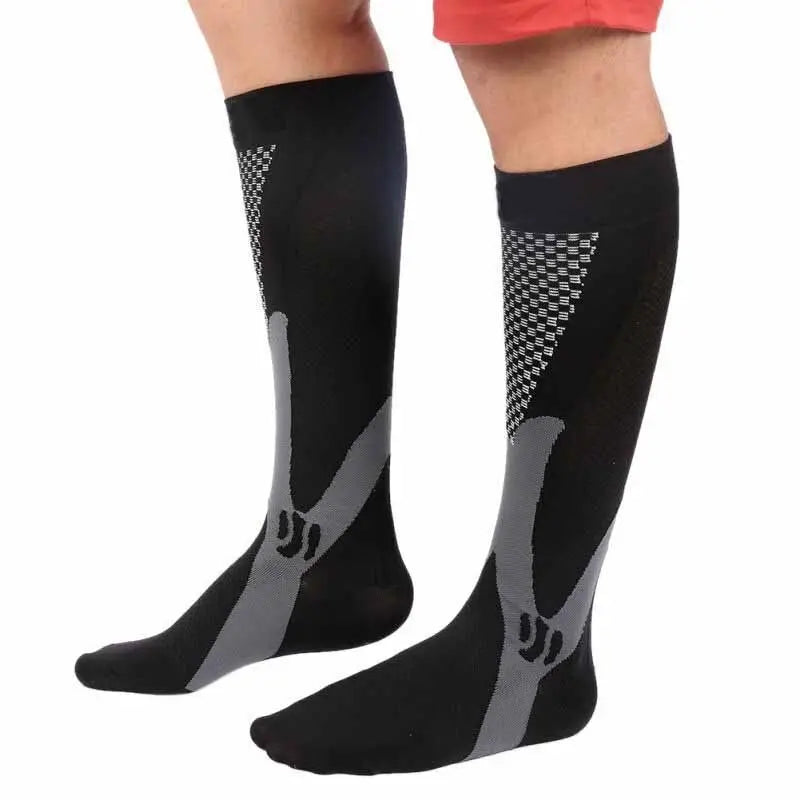 Calcetines de compresión deportivos ideales para entrenamientos como Rugby, Fútbol, Voleibol, etc.